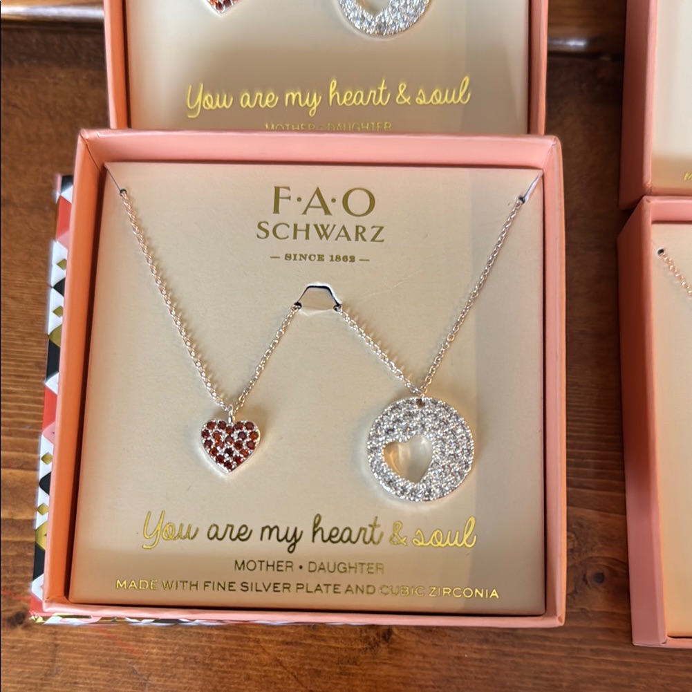 Fao Schwarz Silver And Red Heart Pendant Necklace 25$
